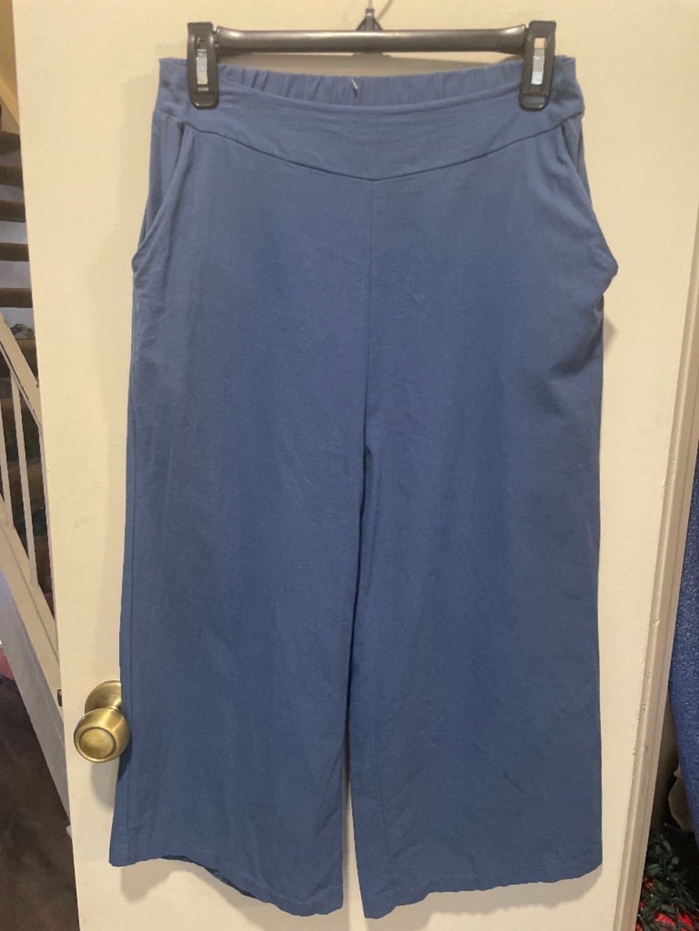 Linen/Cotton Natural Material Blue Gaucho Flare Everyday Capri Pants
